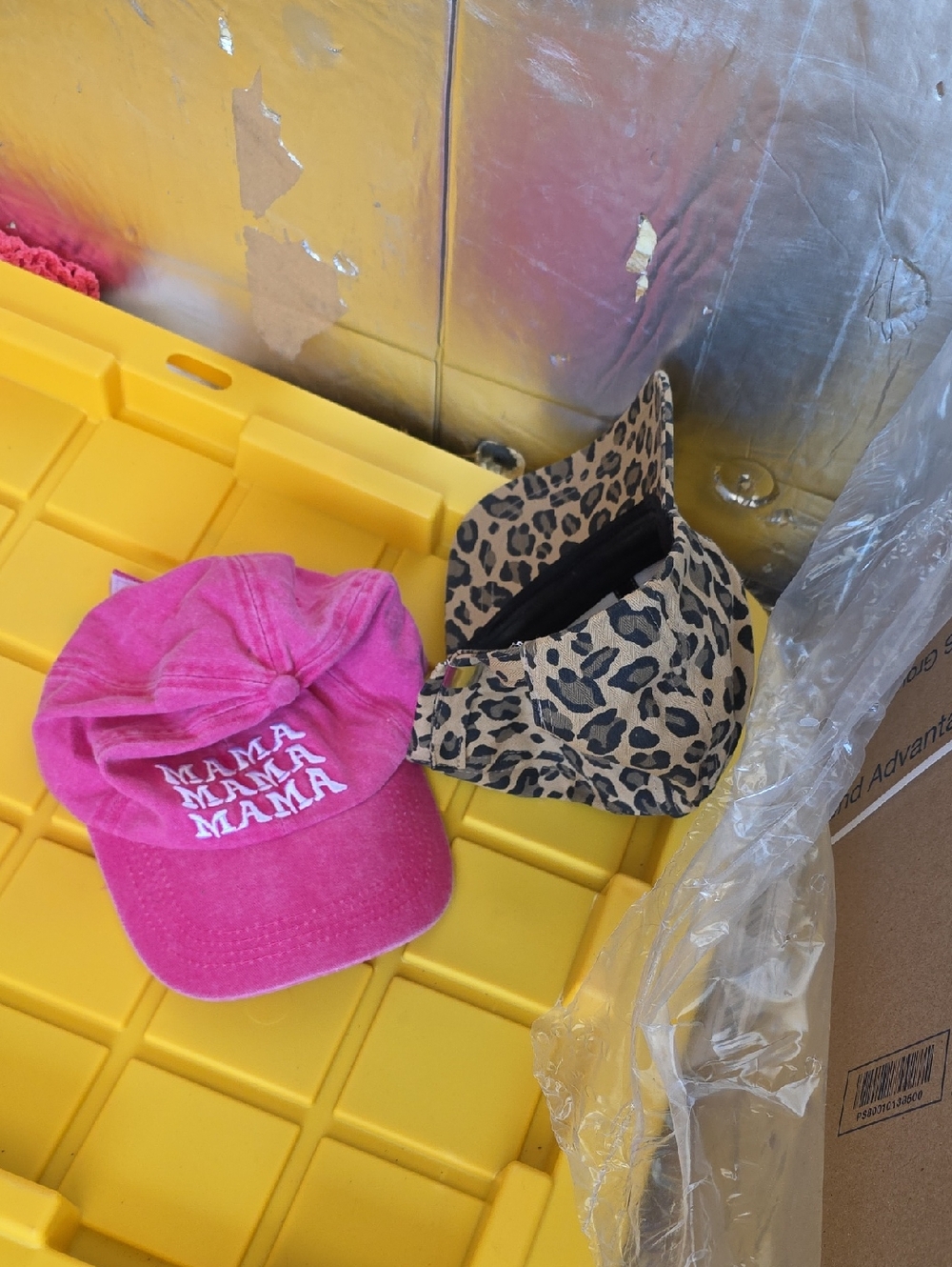 hats x2